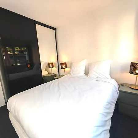 Apartment 3 Pieces Proche Tour Eiffel Paris