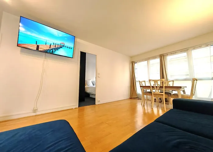 3 Pieces Proche Tour Eiffel Appartement *